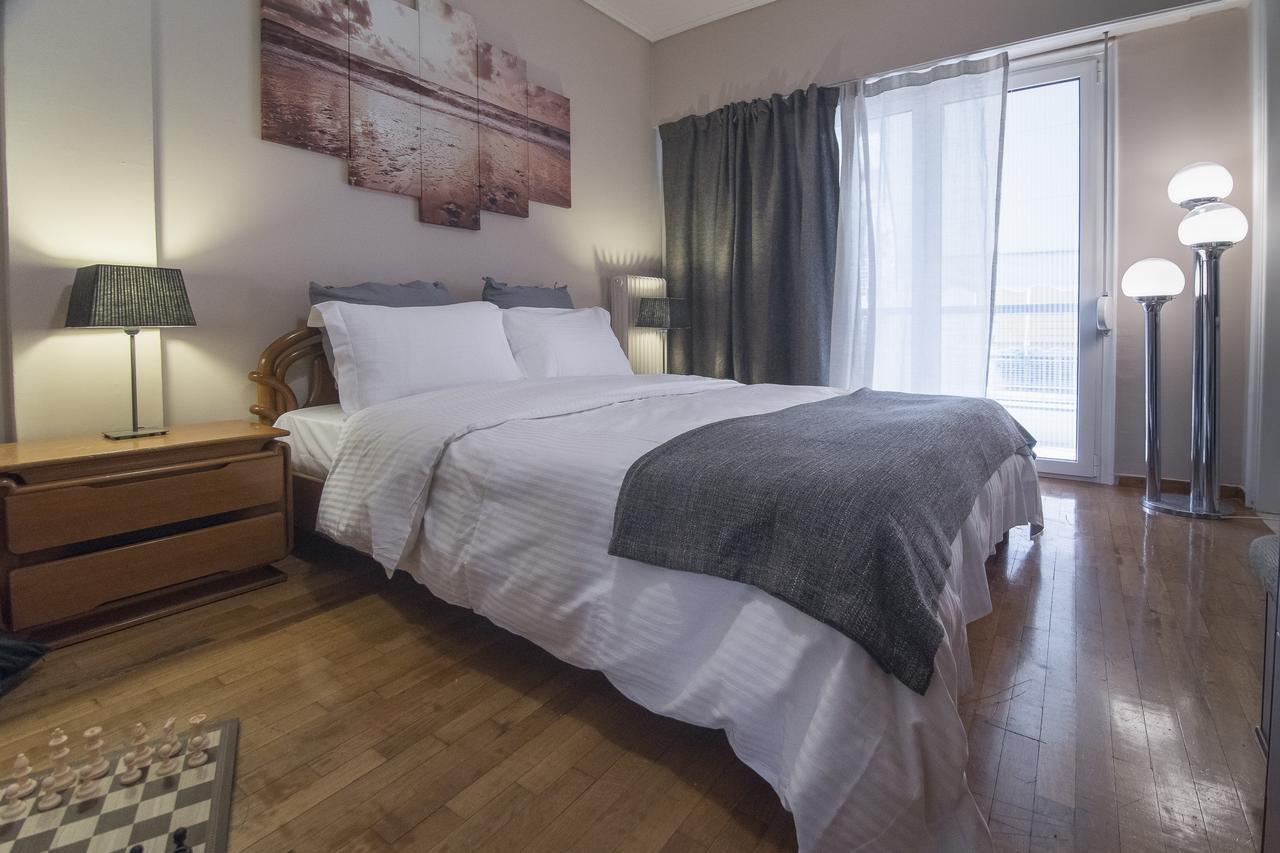 Stunning Central Apartment Athens Exterior photo